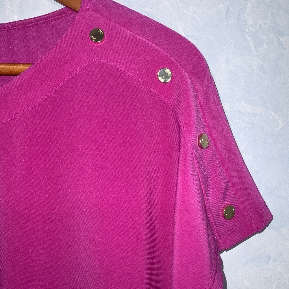 Jones New York Fuchsia Cap Sleeve Silver Studs Round Neck Business Casual Top XL - Picture 3 of 9